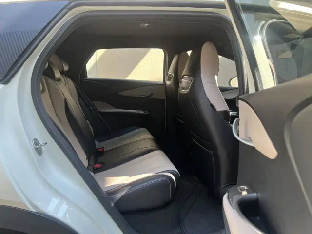 BYD Dolphin — Фото автомобиля 9