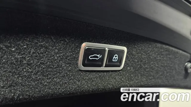 Genesis G80 Бензин 2.5 турбо 2WD — Фото автомобиля 18