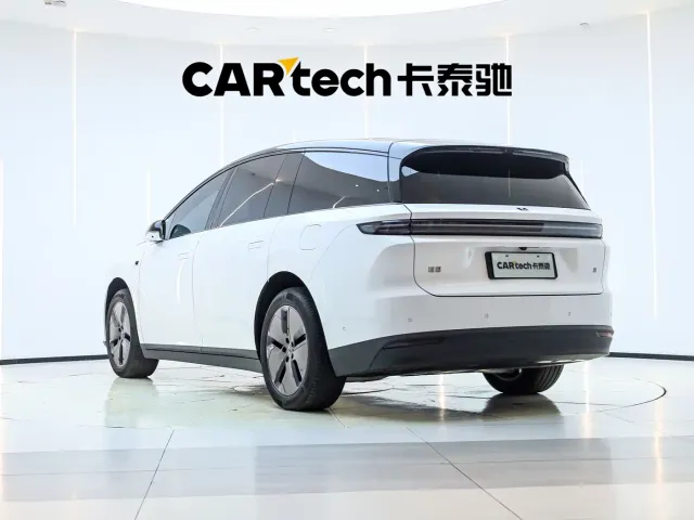Li Auto Li i8 2025 Standard Edition — Фото автомобиля 3