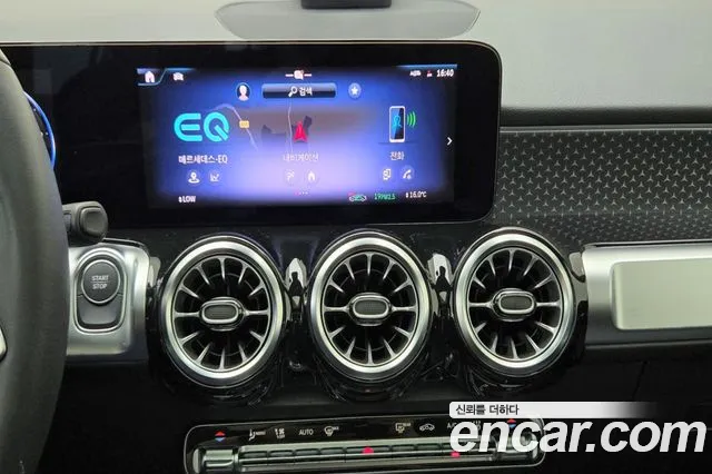 Mercedes-Benz EQB — Фото автомобиля 16