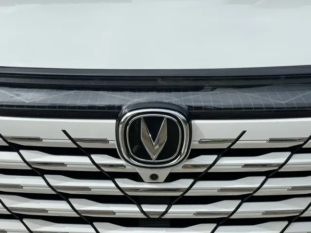Changan CS75 Plus — Фото автомобиля 4