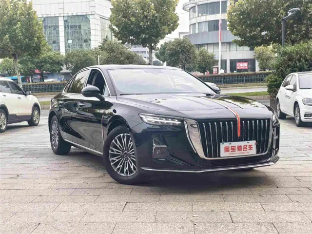 Hongqi H5 — Фото автомобиля 3