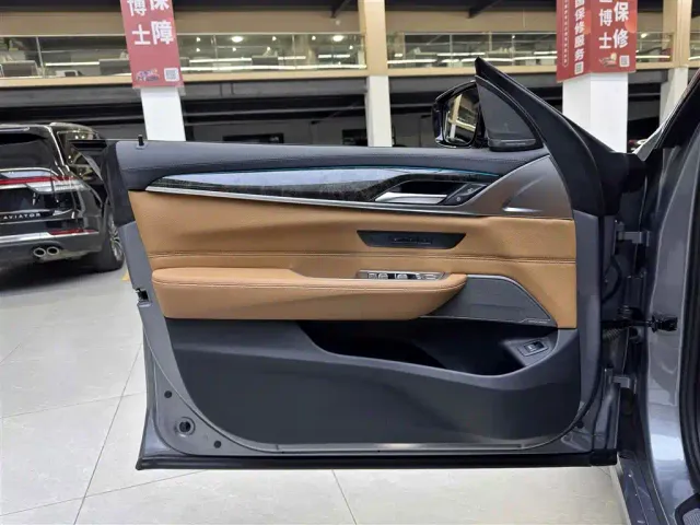 BMW 6 Series Gran Turismo — Фото автомобиля 13