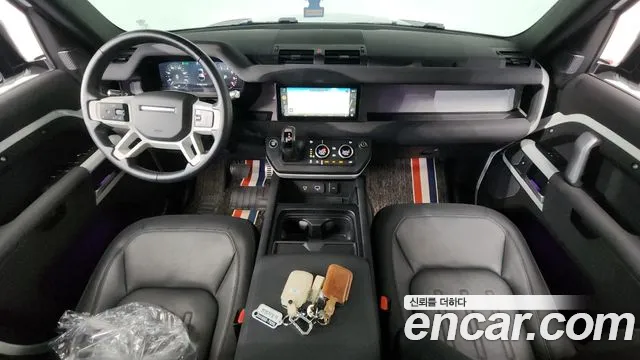Land Rover Defender Defender (L663) 110 P300 X-Dynamic SE — Фото автомобиля 7