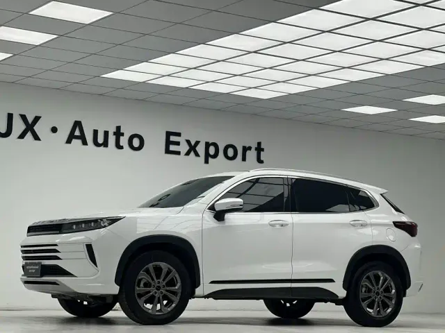 Exeed LX — Фото автомобиля 7
