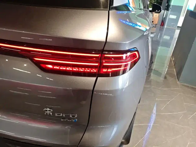 BYD Song Pro — Фото автомобиля 7