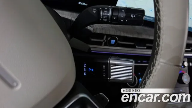 Hyundai Santafe Santa Fe (MX5) Бензин 2.5T 2WD — Фото автомобиля 8