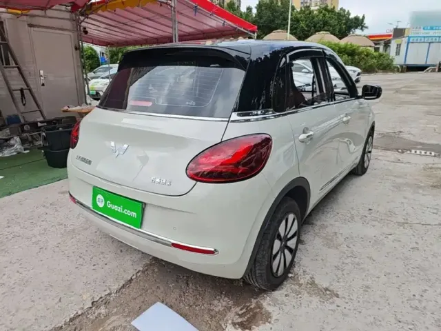 Wuling Bingo — Фото автомобиля 6