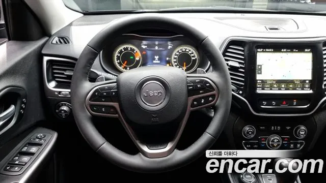 Jeep Cherokee Cherokee(KL) — Фото автомобиля 13