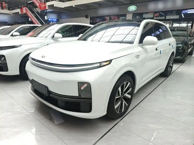 Фотография автомобиля — Li Auto L7