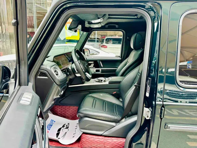 Mercedes-Benz G-Class — Фото автомобиля 11