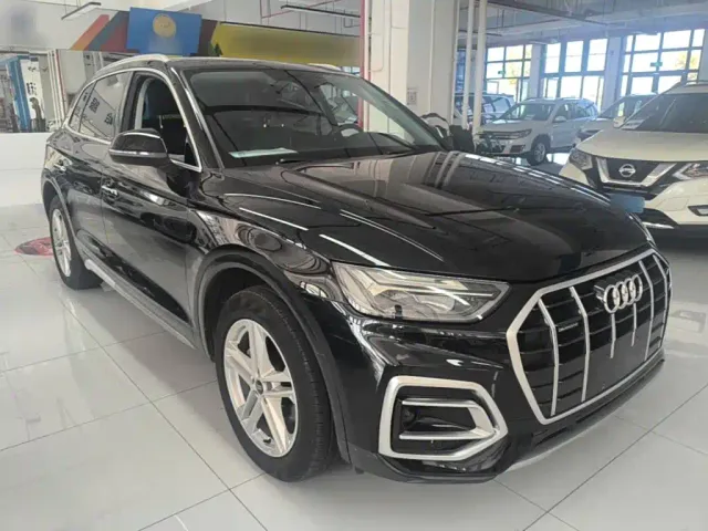 Audi Q5L — Фото автомобиля 3
