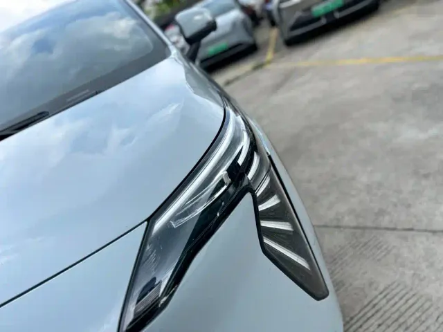 GAC Aion Y — Фото автомобиля 23