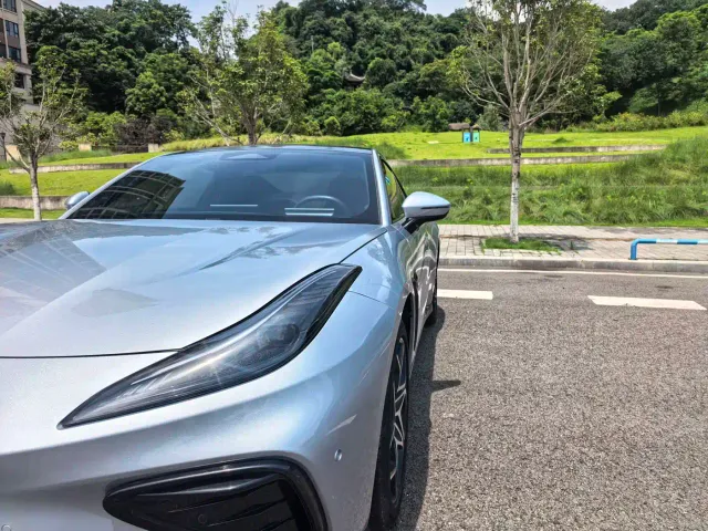 Hozon Neta GT — Фото автомобиля 8