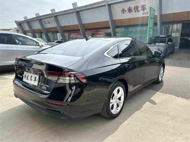 Honda Accord — Фото автомобиля 14