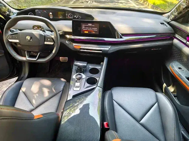Changan Changan UNI-V 2022 1.5T Sport Edition — Фото автомобиля 5