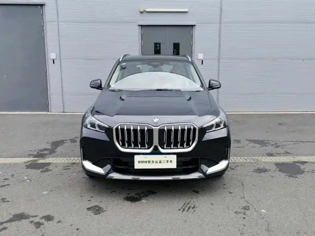 BMW X1 — Фото автомобиля 4