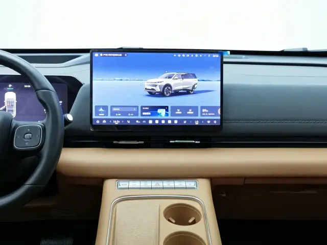 Haval Xiaolong MAX — Фото автомобиля 12