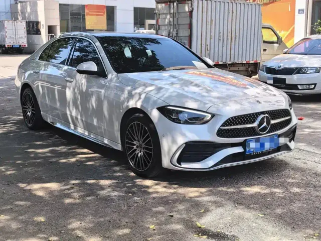 Mercedes-Benz C-Class — Фото автомобиля 3