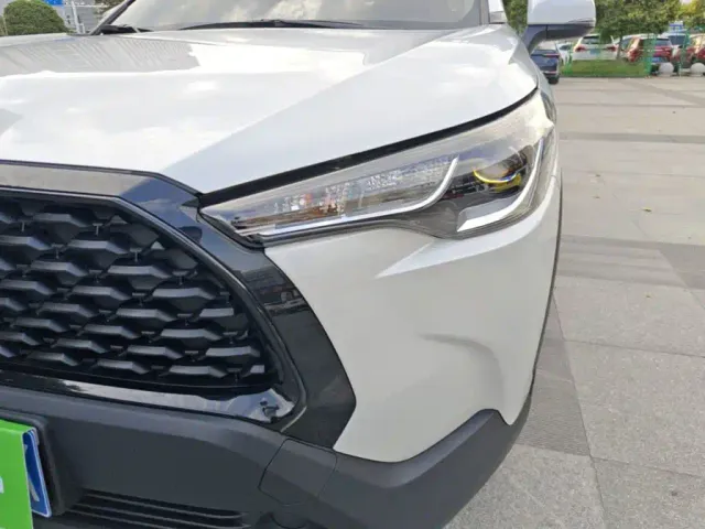 Toyota Corolla Cross 2024 2.0L Smart Hybrid Dual Engine Pioneer Edition — Фото автомобиля 23