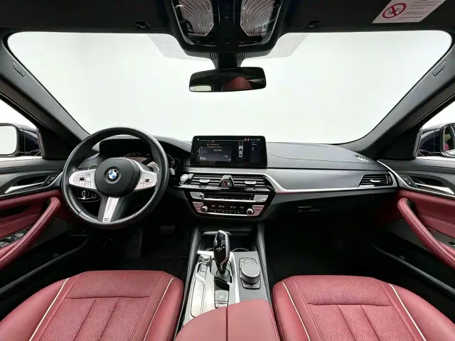 BMW 5 Series — Фото автомобиля 7