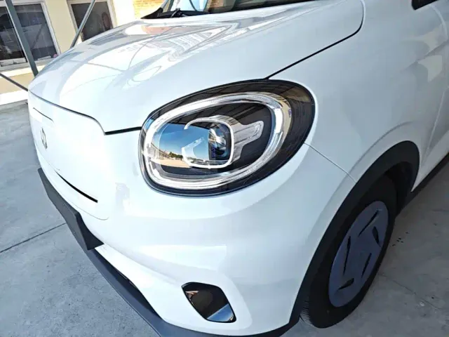 Leapmotor T03 — Фото автомобиля 23