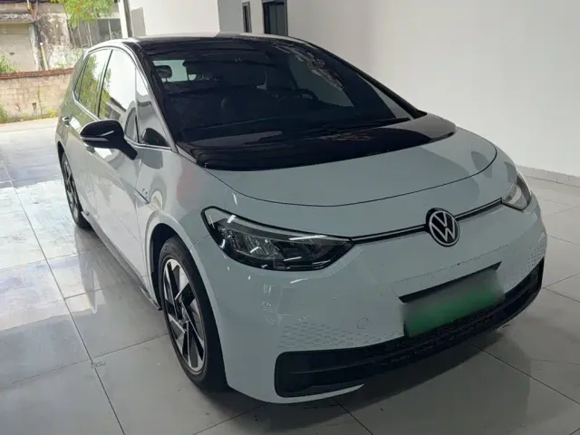 Volkswagen ID.3 — Фото автомобиля 8