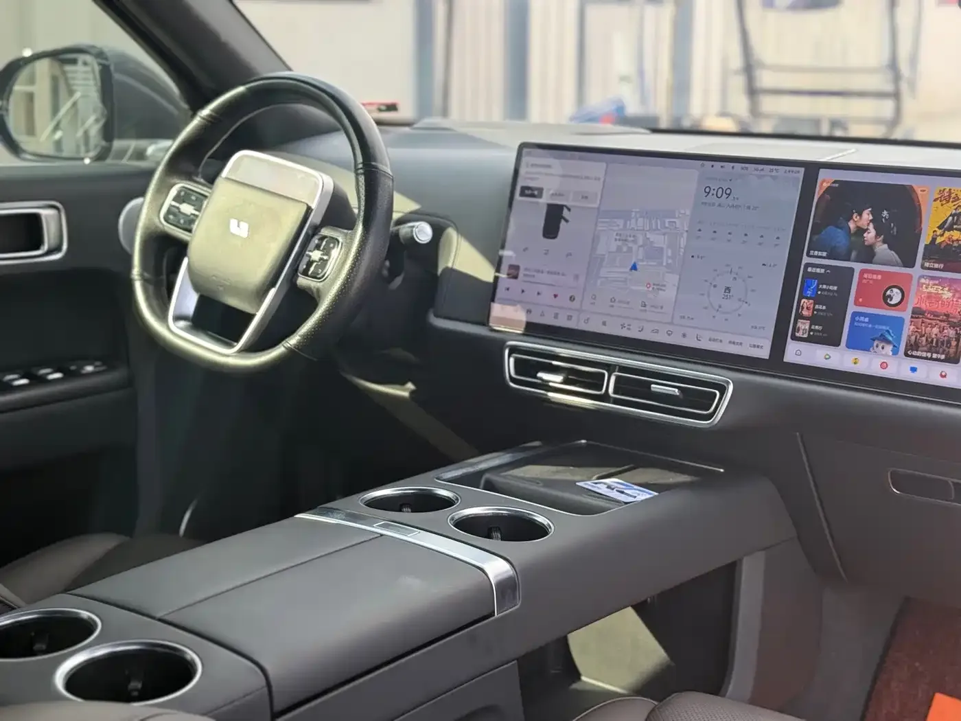 Li Auto Li Xiang L9 2022 Max — Фото автомобиля 10