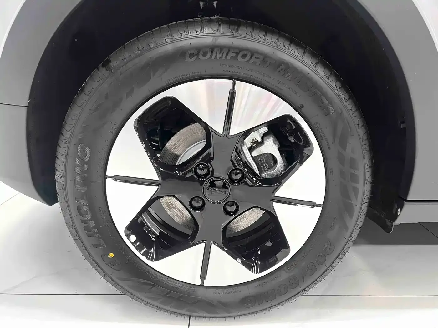 Geely Galaxy Starry Wish 2026 Model 410km Explorer Edition — Фото автомобиля 14