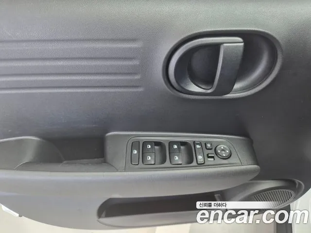 Hyundai Casper Casper Essential Light — Фото автомобиля 11
