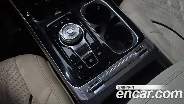 Kia Carnival 4th Gen — Фото автомобиля 12
