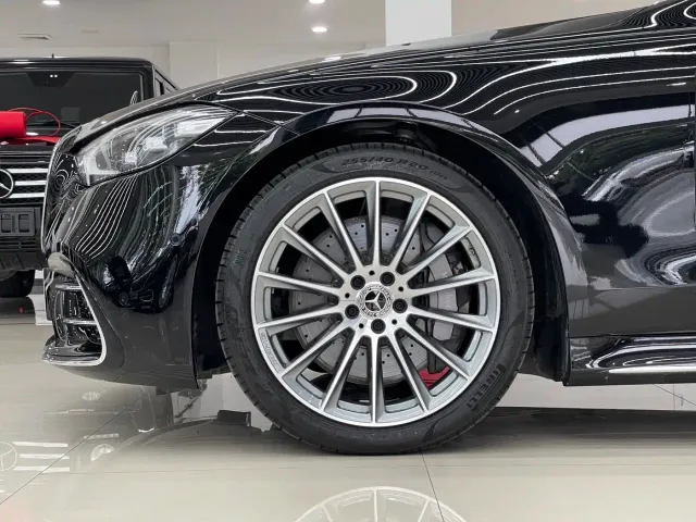 Mercedes-Benz S-Class — Фото автомобиля 8