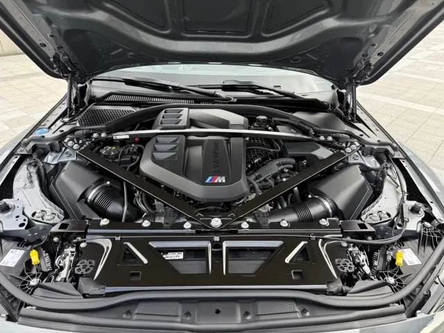 BMW M3 — Фото автомобиля 4