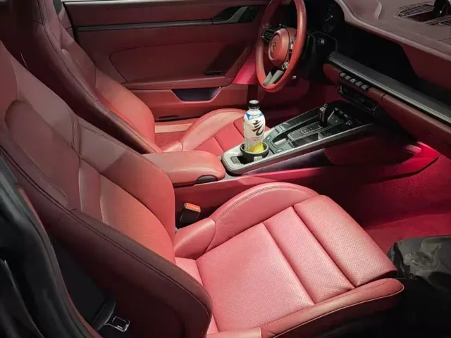 Porsche 911 — Фото автомобиля 3