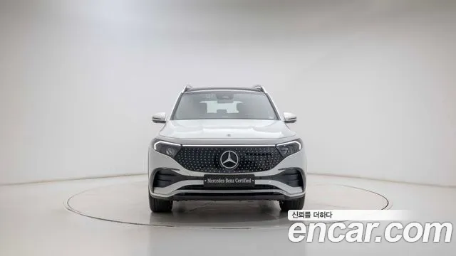 Mercedes-Benz EQB X243 — Фото автомобиля 3