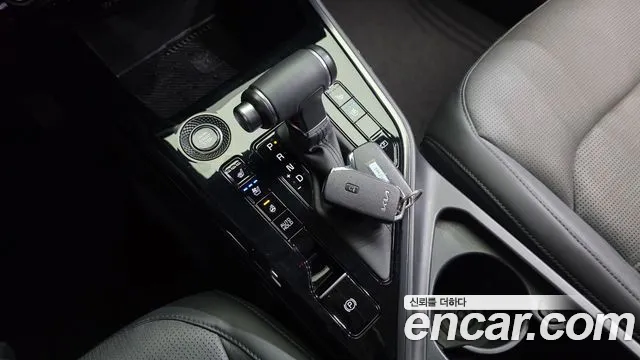 Kia Niro The All New — Фото автомобиля 9