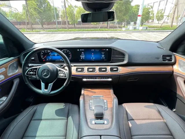 Mercedes-Benz GLS-Class — Фото автомобиля 8