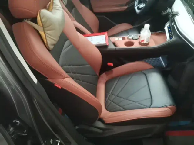 Changan Eado — Фото автомобиля 24