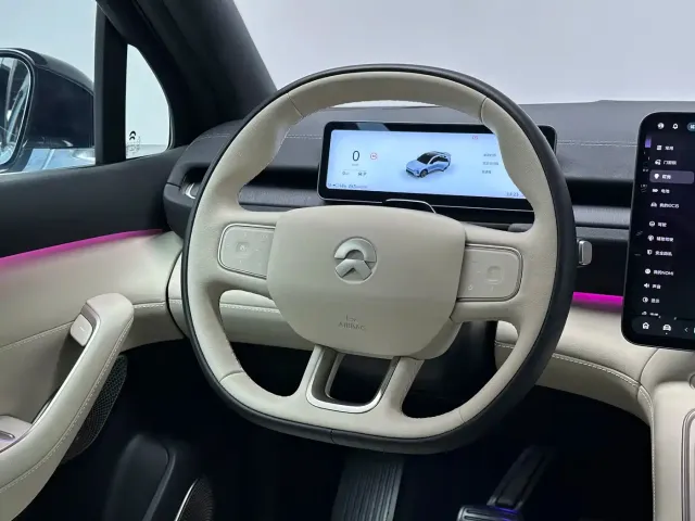 Nio EC6 — Фото автомобиля 13