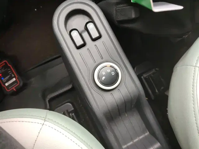 Wuling Hongguang Mini EV — Фото автомобиля 13
