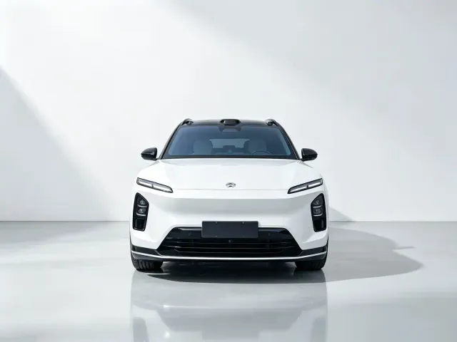 Nio ES6 — Фото автомобиля 2