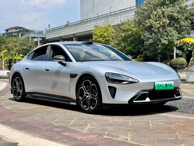 Xiaomi SU7 — Фото автомобиля 2