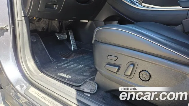 Hyundai Palisade Palisade Дизель 2.2 4WD — Фото автомобиля 27