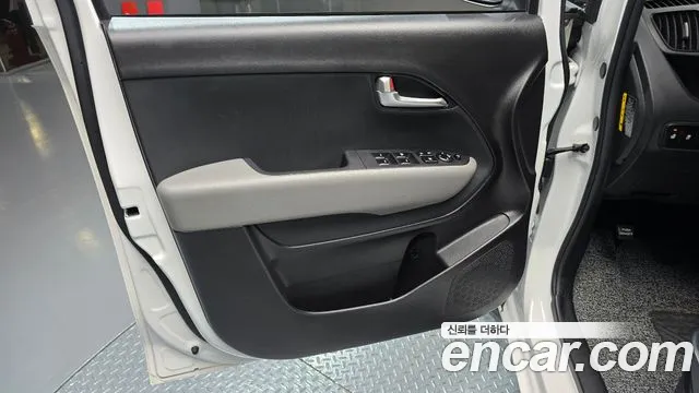Kia RAY Новый Kia Ray Signature — Фото автомобиля 23