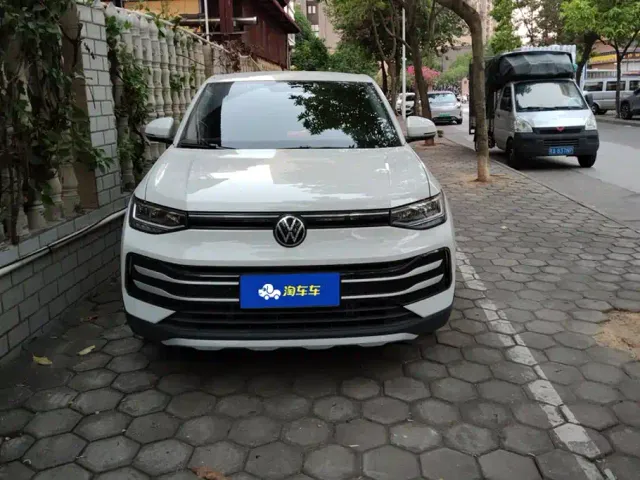 Volkswagen Tharu — Фото автомобиля 2