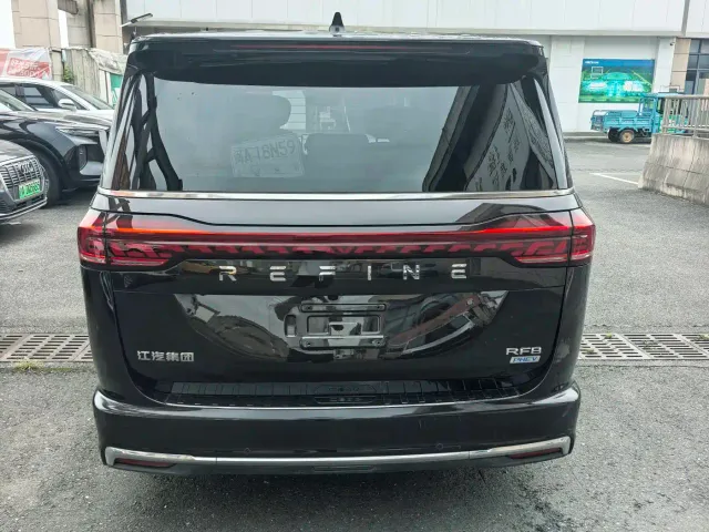JAC Refine RF8 PHEV — Фото автомобиля 5