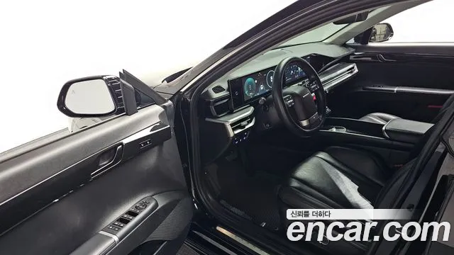 Hyundai Grandeur GN7 — Фото автомобиля 15