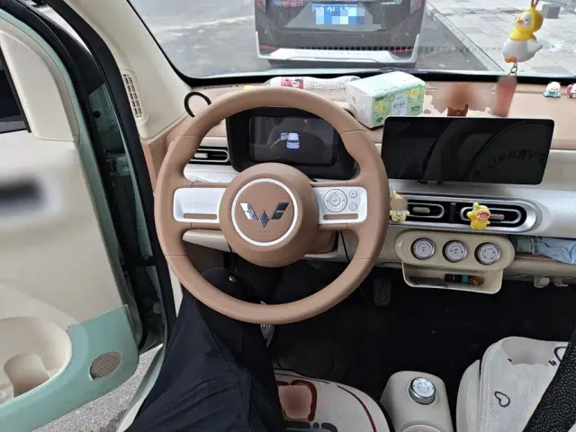 Wuling Hongguang Mini EV — Фото автомобиля 2