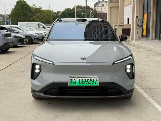 Nio ES6 — Фото автомобиля 2