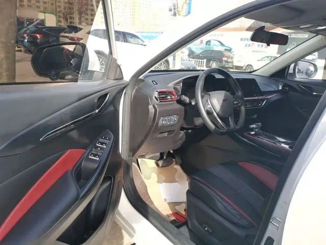 Changan Oushang X5 — Фото автомобиля 15
